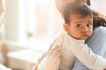 Bảo vệ sức khỏe trẻ em trong giai đoạn chuyển mùa