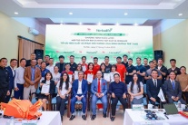 “Tối ưu Hiệu suất và Phục hồi thông qua Dinh dưỡng Thể thao” 