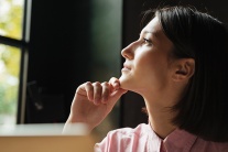 Tử vi thứ Năm (4/12/2025): Cự Giải nên cẩn trọng hơn trong hành động