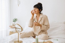 Mách bạn cách giữ da khỏe suốt mùa Đông