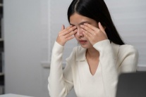 Biến chứng khô mắt không nên xem nhẹ