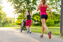 Sinh xong bao lâu thì người mẹ có thể chạy bộ trở lại?