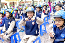 Món quà ý nghĩa dành tặng học sinh Hà Nội