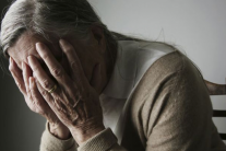 Trầm cảm làm tăng nguy cơ mất trí nhớ?