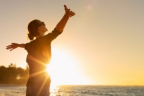 Tử vi thứ Bảy (10/1/2026): Bạch Dương sẽ có ngày mới nhiều niềm vui