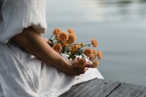 Tử vi Chủ nhật (11/1/2026): Kim Ngưu nên đồng cảm hơn với mọi người xung quanh