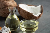 Dùng dầu dừa để bôi trơn: Có an toàn không?