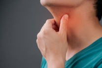 Khàn tiếng kéo dài: Coi chừng bệnh lý ác tính!