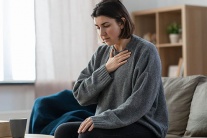 Triệu chứng cường giáp dễ nhầm lẫn với lo âu