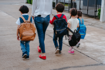 Tại sao nhiều phụ nữ bất ngờ phát hiện mắc ADHD khi con vào mẫu giáo?