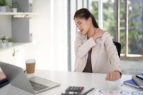 Bí quyết chăm sóc vùng cổ để giảm đau và xả stress hiệu quả