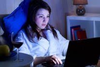 Thức khuya dễ mắc bệnh tim mạch