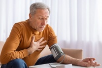 Bị tăng huyết áp và hở van tim 2 lá phải làm sao?