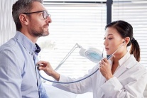 Dấu hiệu sức khỏe cần chú ý sau tuổi 40