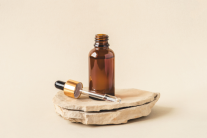 Paula's Choice, LEMONADE và hàng loạt thương hiệu mỹ phẩm nổi tiếng bị Bộ Y tế thu hồi