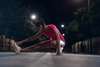 Tập thể dục buổi tối có ảnh hưởng đến giấc ngủ?