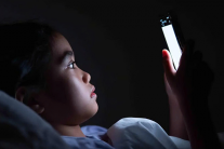 Trẻ đối mặt nguy cơ mắc bệnh từ thói quen hàng ngày