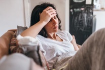 Đái tháo đường: Bị sốt có khiến đường huyết tăng cao không?