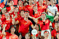 Fanzone Herbalife tiếp lửa tuyển Việt Nam đấu Malaysia