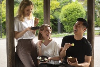 Tử vi thứ Bảy (4/4/2026): Song Tử sẽ có nhiều hoạt động xã hội thú vị