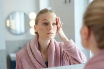 4 thói quen khiến bạn lão hóa da nhanh