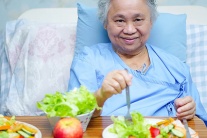 5 thực phẩm tốt cho não bộ của người bệnh Parkinson