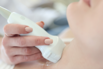 Lưu ý trước khi phẫu thuật bướu cổ