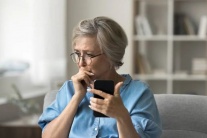 Giúp người cao tuổi nâng cao cảnh giác với lừa đảo trực tuyến