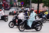 Nắng nóng chưa có dấu hiệu hạ nhiệt, có nơi trên 40 độ