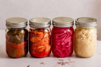 Thực phẩm nào là “vũ khí bí mật” giúp bạn loại bỏ vi nhựa? 