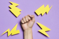 Tử vi thứ Bảy (18/4/2026): Sư Tử không nên phản ứng quá bốc đồng