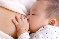 “Ký ức” từ sữa mẹ có thực sự tồn tại trong máu của trẻ?