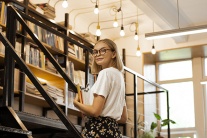 Tử vi thứ Năm (23/4/2026): Ma Kết có cơ hội trải nghiệm những điều thú vị