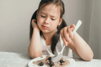 Mối liên hệ giữa sức khoẻ đường ruột và chứng tự kỷ ở trẻ 