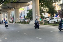 Bắc Bộ sắp đón không khí lạnh yếu, Nam Bộ mưa dông