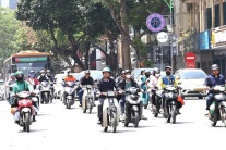 Nắng nóng bao trùm Bắc Bộ và Trung Bộ, có nơi trên 39 độ 