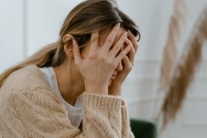 Căng thẳng thần kinh nên uống thuốc gì?