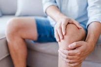 Bài tập giúp người đau khớp gối vận động linh hoạt hơn