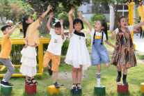 Những thói quen hằng ngày gây khàn tiếng ở trẻ