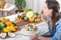 Người có chỉ số AMH thấp nên ăn gì?