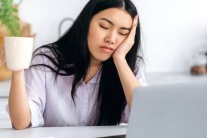Ngủ đủ giờ nhưng vẫn mệt mỏi: Đừng vội nghĩ chỉ là thiếu ngủ