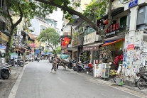Trung Bộ nắng nóng, Bắc Bộ mưa vài nơi