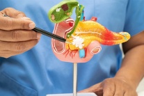 Làm thế nào để nhận ra dấu hiệu cảnh báo sỏi mật giai đoạn đầu?