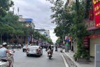 Trung Bộ nắng nóng, vùng núi Bắc Bộ còn mưa dông 