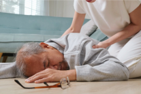 Vì sao đột quỵ thường xảy ra vào buổi sáng?