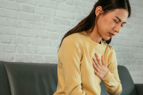 Vì sao người mắc bệnh tim thường dễ bị lạnh?