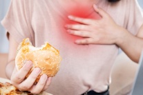 Tim đập nhanh sau khi ăn no có phải rối loạn nhịp tim không?
