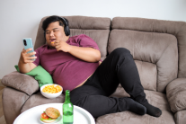 6 thói quen âm thầm làm tăng nguy cơ đột quỵ