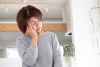 Nhận diện dấu hiệu cảnh báo cơn đau nửa đầu để dự phòng từ sớm