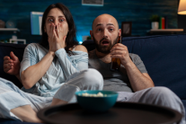 Vì sao nhiều người thích xem phim kinh dị?